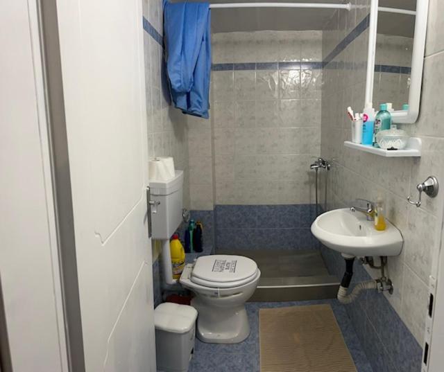 Anna'S House Apartment Sindos Ngoại thất bức ảnh
